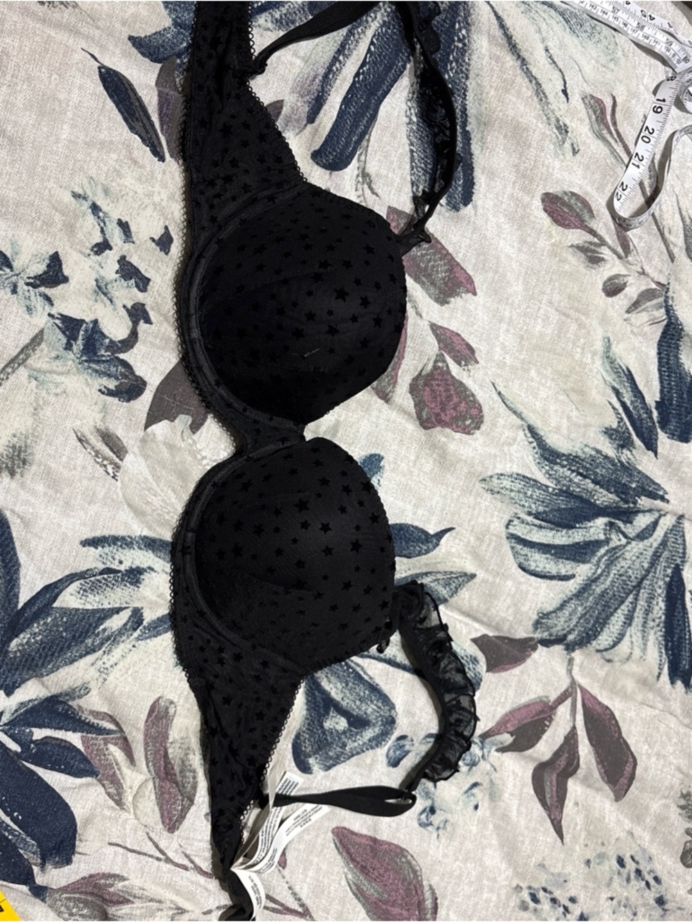 PINK Victoria's Secret Black Star-Print T-Shirt Bra